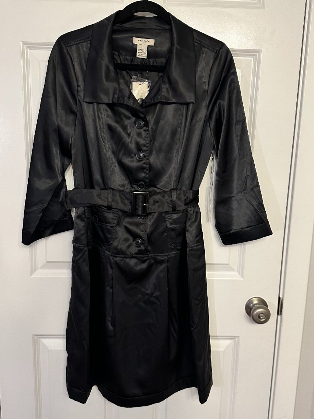 NWT Vertigo Paris Satin-Finish Belted Trench Coat Dress - Black / Size L